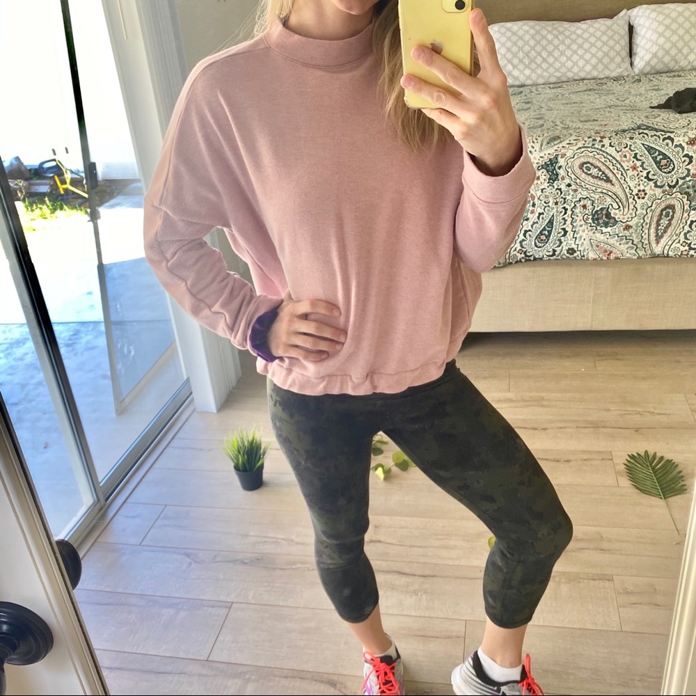 Fabletics Sweatshirt Pink Medium